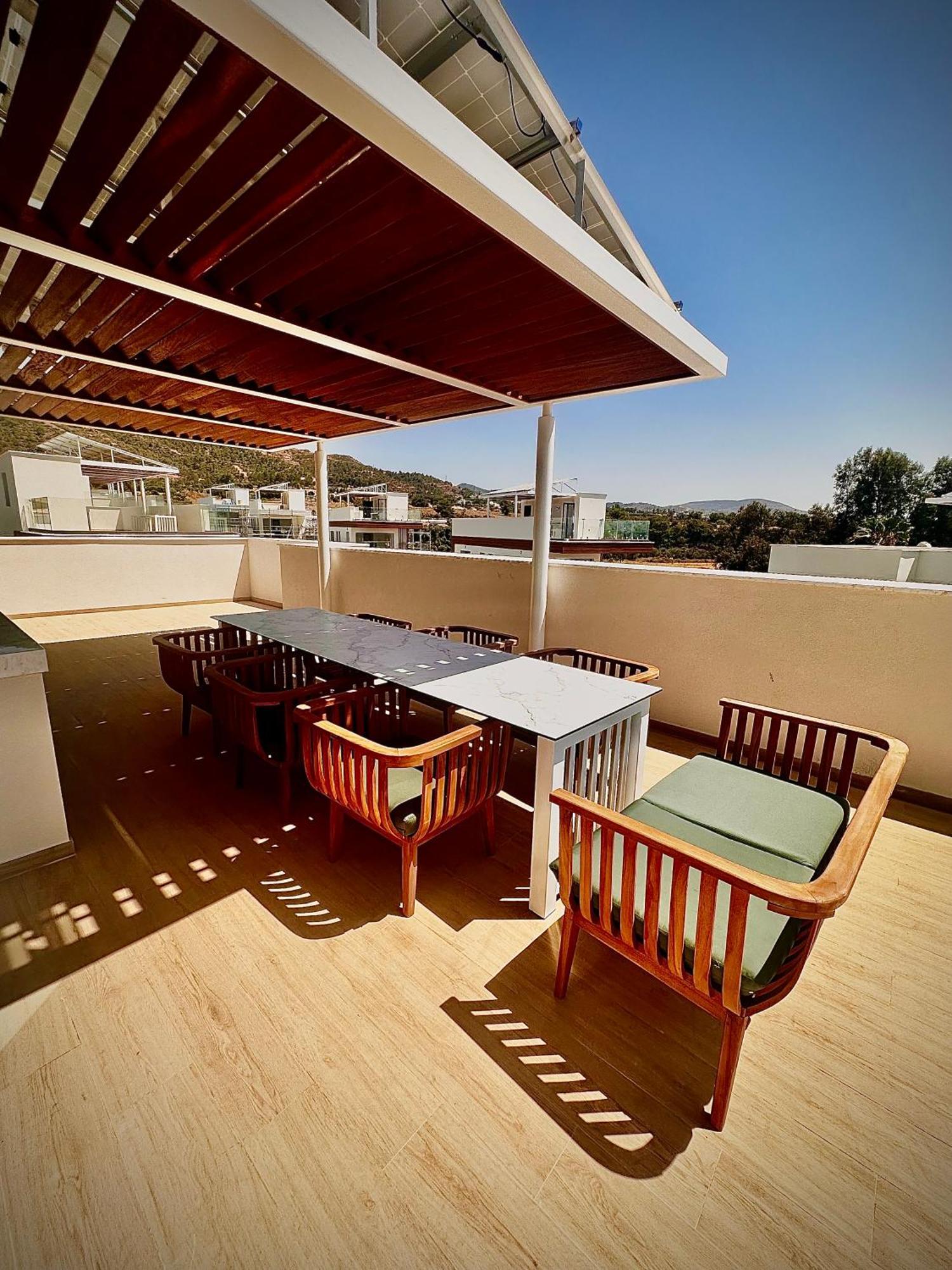 Santa Barbara Seafront Villas W Jacuzzi Pool Paphos Exterior foto
